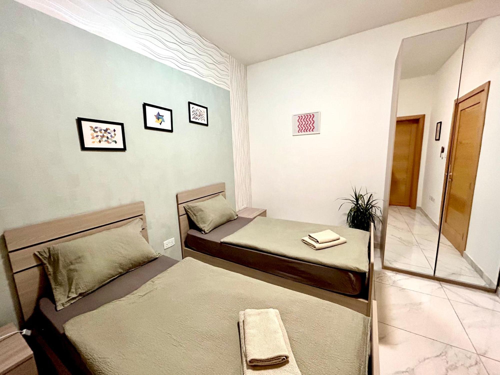 Arzella Apartments Xlendi Stylish Stay Near Beach Local Eats Exterior foto
